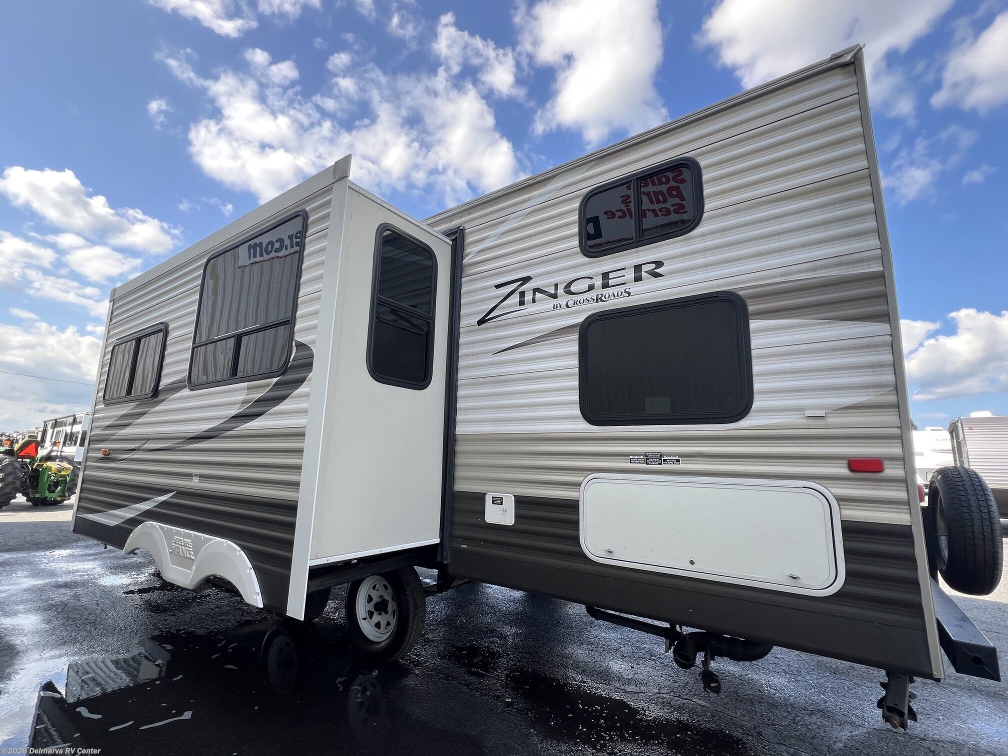 2014 Zinger 280BH by CrossRoads from Delmarva RV Center in Milford, Delaware