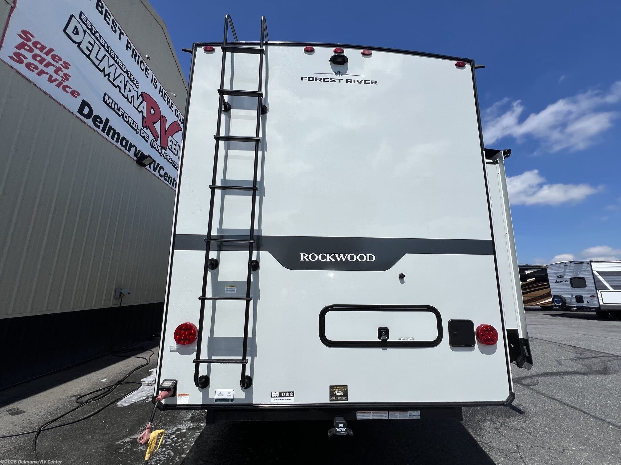 New 2027 Forest River Rockwood Signature R371RK available in Milford, Delaware