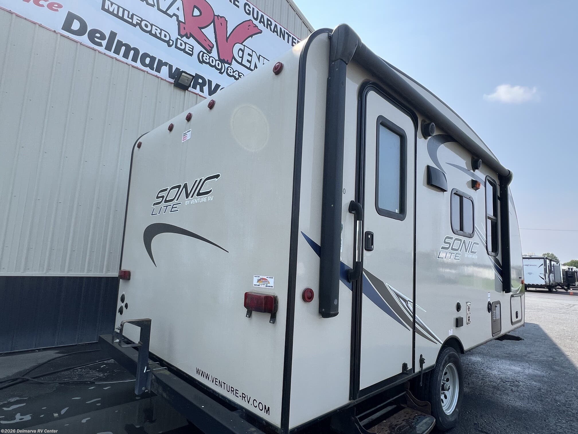 2016 Venture Sonic Lite 150 - Used Travel Trailer For Sale by Delmarva RV Center in Milford, Delaware