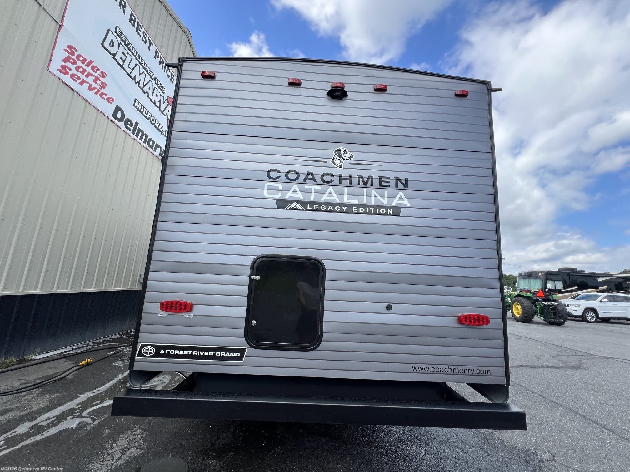 2027 Catalina Legacy Edition 273DBHCK by Coachmen from Delmarva RV Center in Milford, Delaware