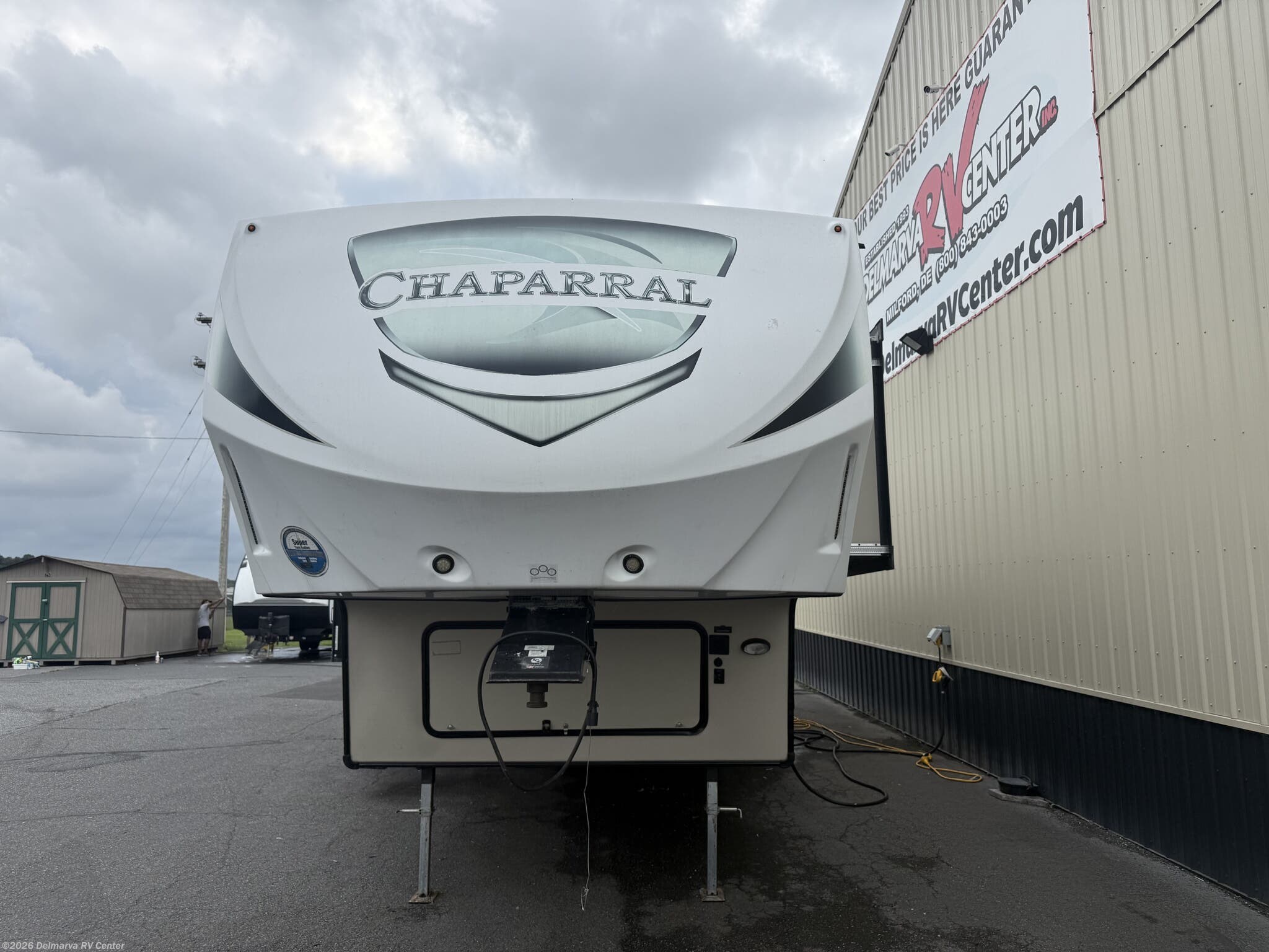 2017 Coachmen Chaparral Lite 30 RLS - Used Fifth Wheel For Sale by Delmarva RV Center in Milford, Delaware features Refrigerator, Exterior Speakers, 50 Amp Service, Air Conditioning, Stabilizer Jacks