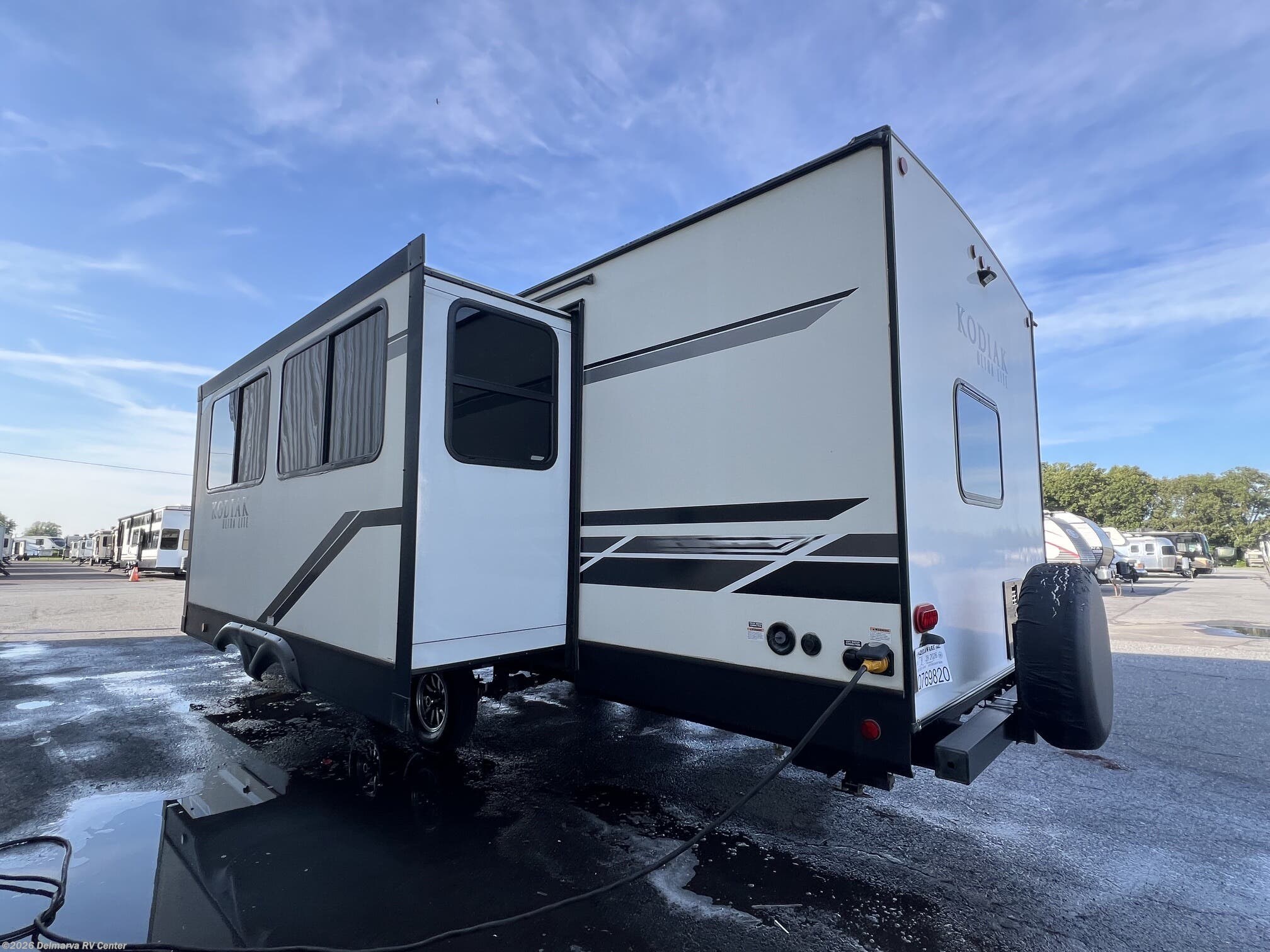 Used 2021 Dutchmen Kodiak Ultra-Lite 296BHSL available in Milford, Delaware