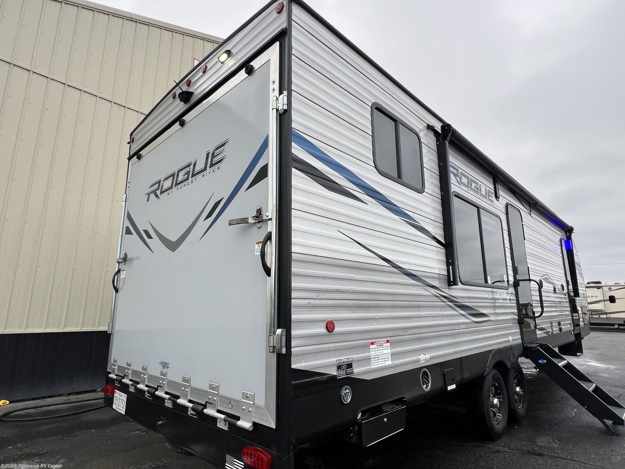 2021 Forest River Vengeance Rogue 29KS - Used Travel Trailer For Sale by Delmarva RV Center in Milford, Delaware