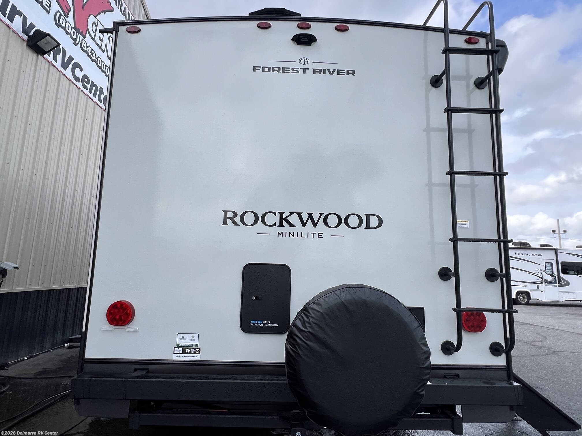 2027 Forest River Rockwood Mini Lite 2205S - New Travel Trailer For Sale by Delmarva RV Center in Milford, Delaware features Medicine Cabinet, Auxiliary Battery, Ladder, Queen Bed, TV