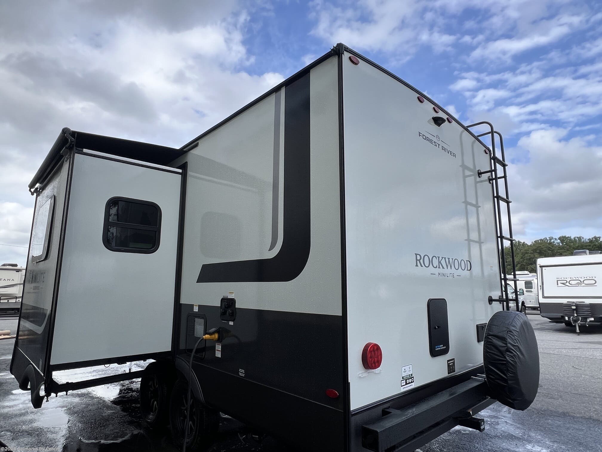 2027 Rockwood Mini Lite 2205S by Forest River from Delmarva RV Center in Milford, Delaware