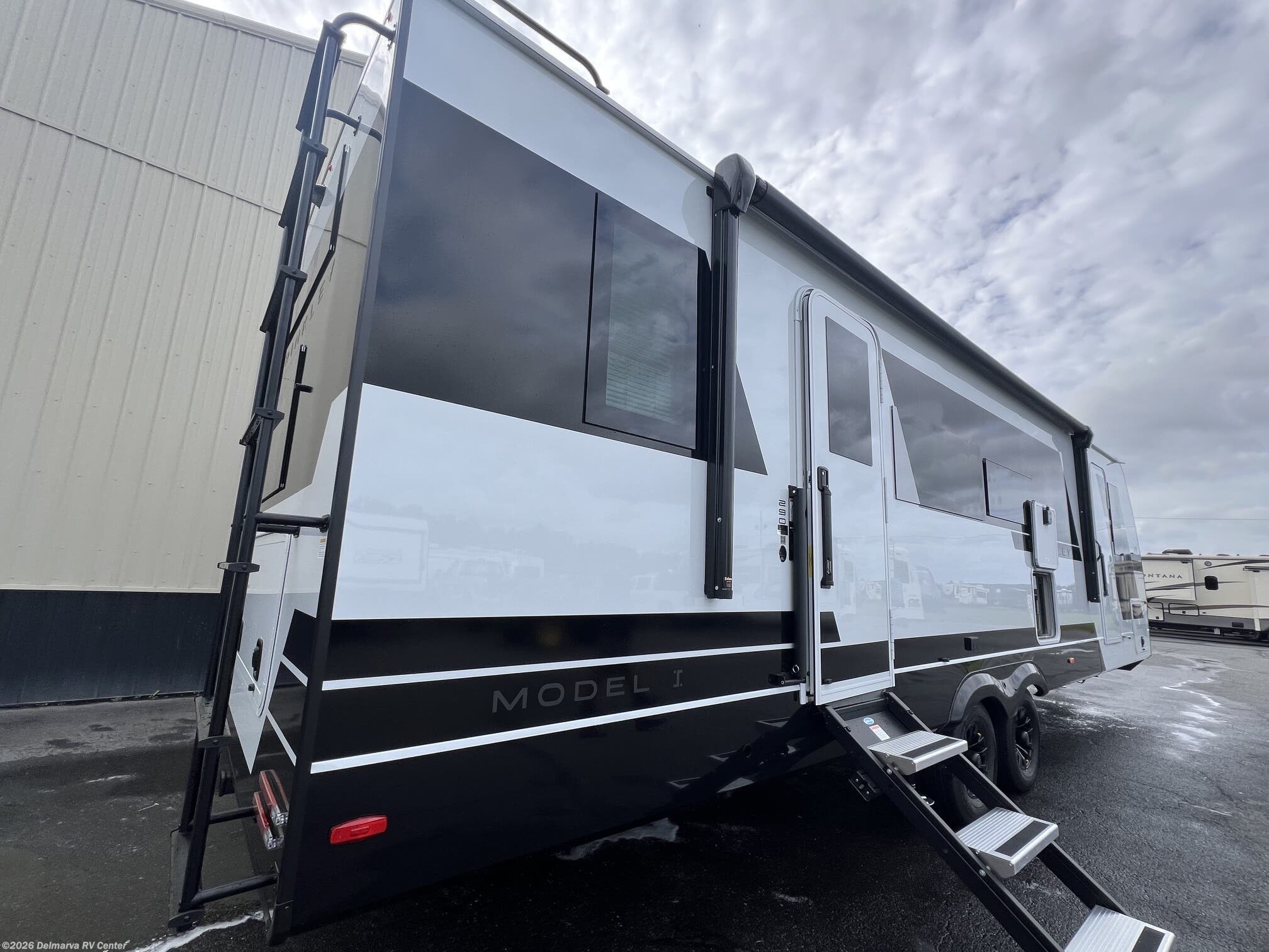 2027 Model I 290 by Brinkley RV from Delmarva RV Center in Milford, Delaware