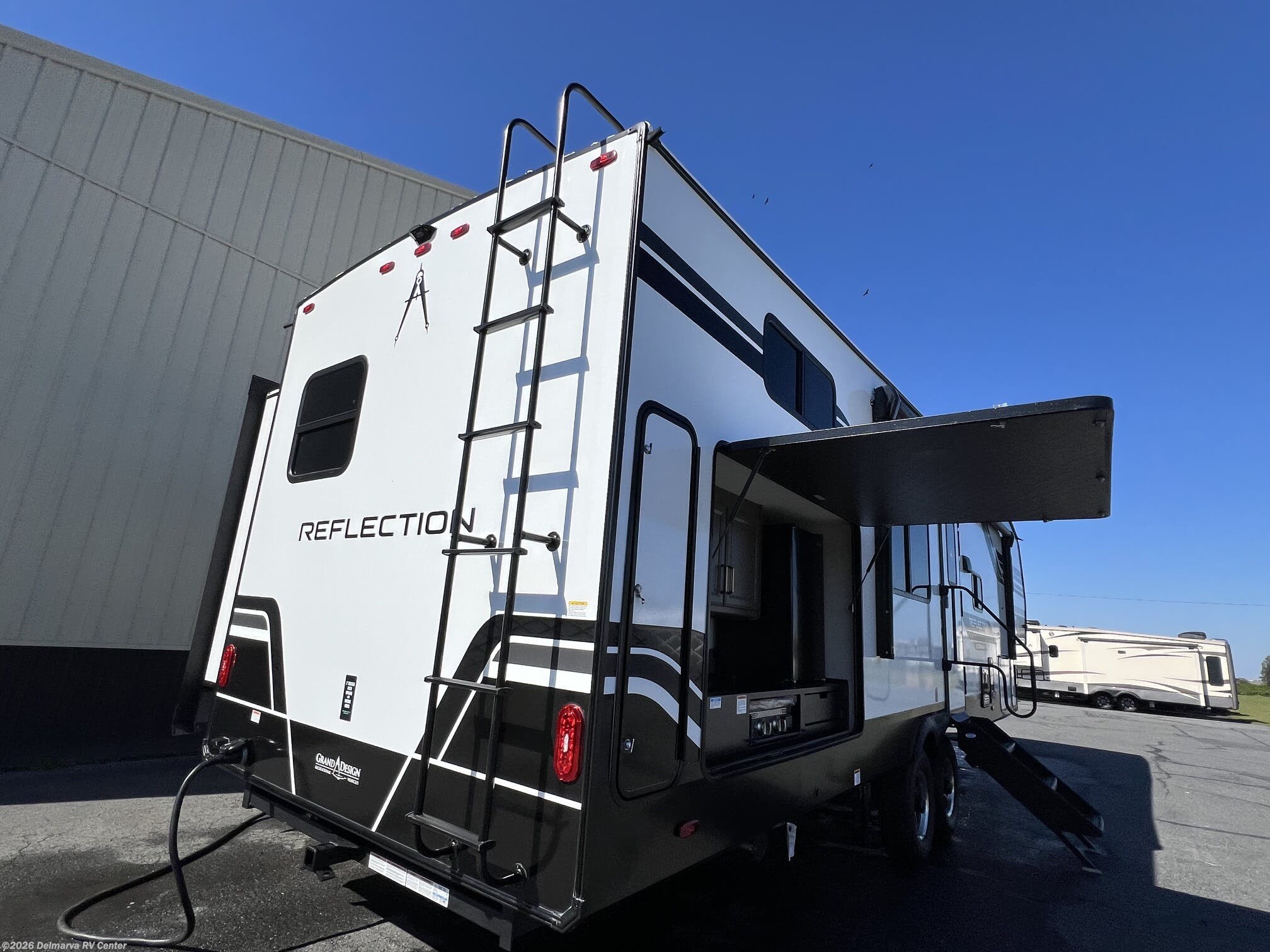 2027 Reflection 100 Series 32BH by Grand Design from Delmarva RV Center (Milford North) in Milford North, Delaware