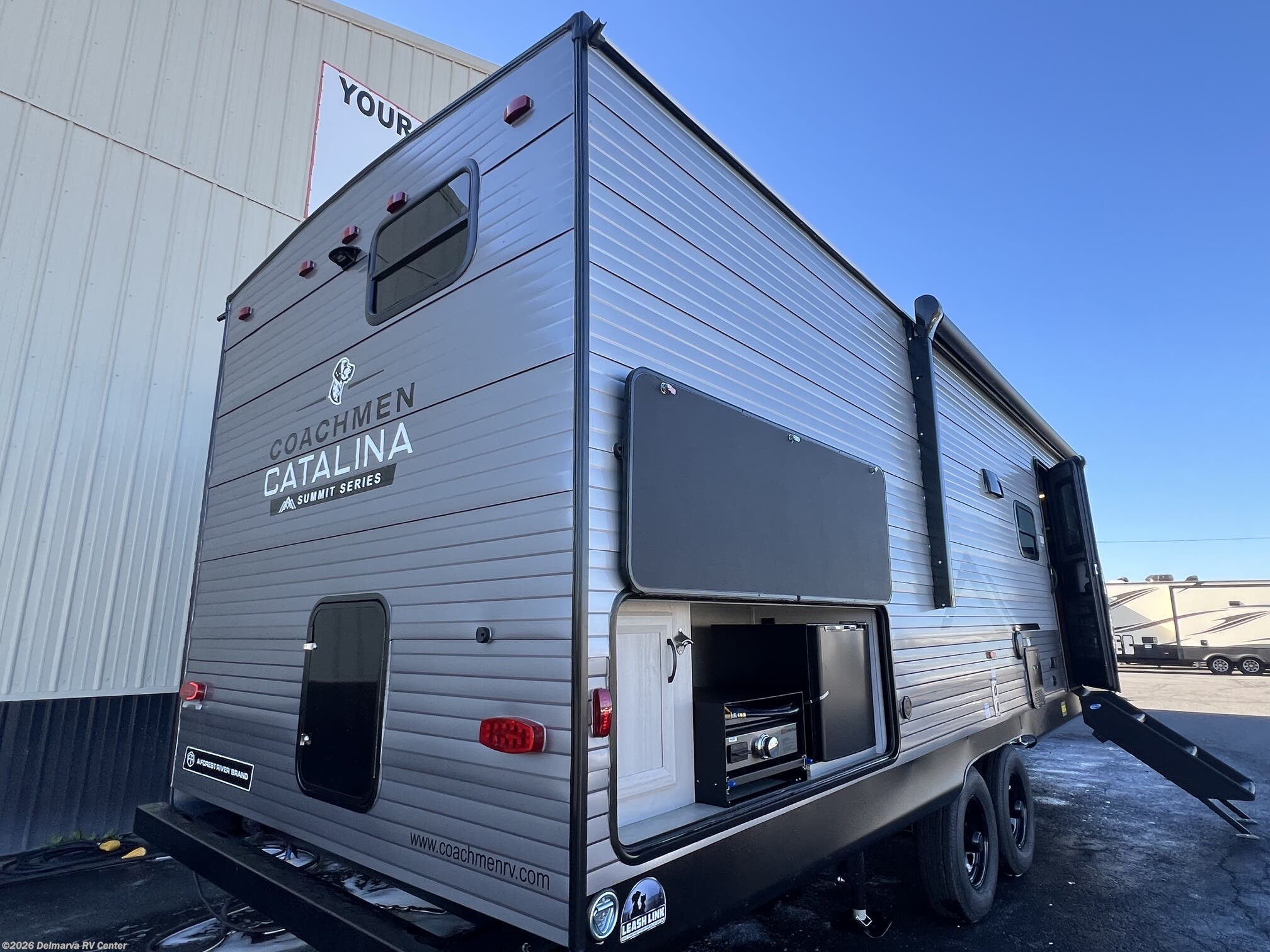 2027 Catalina Summit Series 8 261BHS by Coachmen from Delmarva RV Center in Milford, Delaware