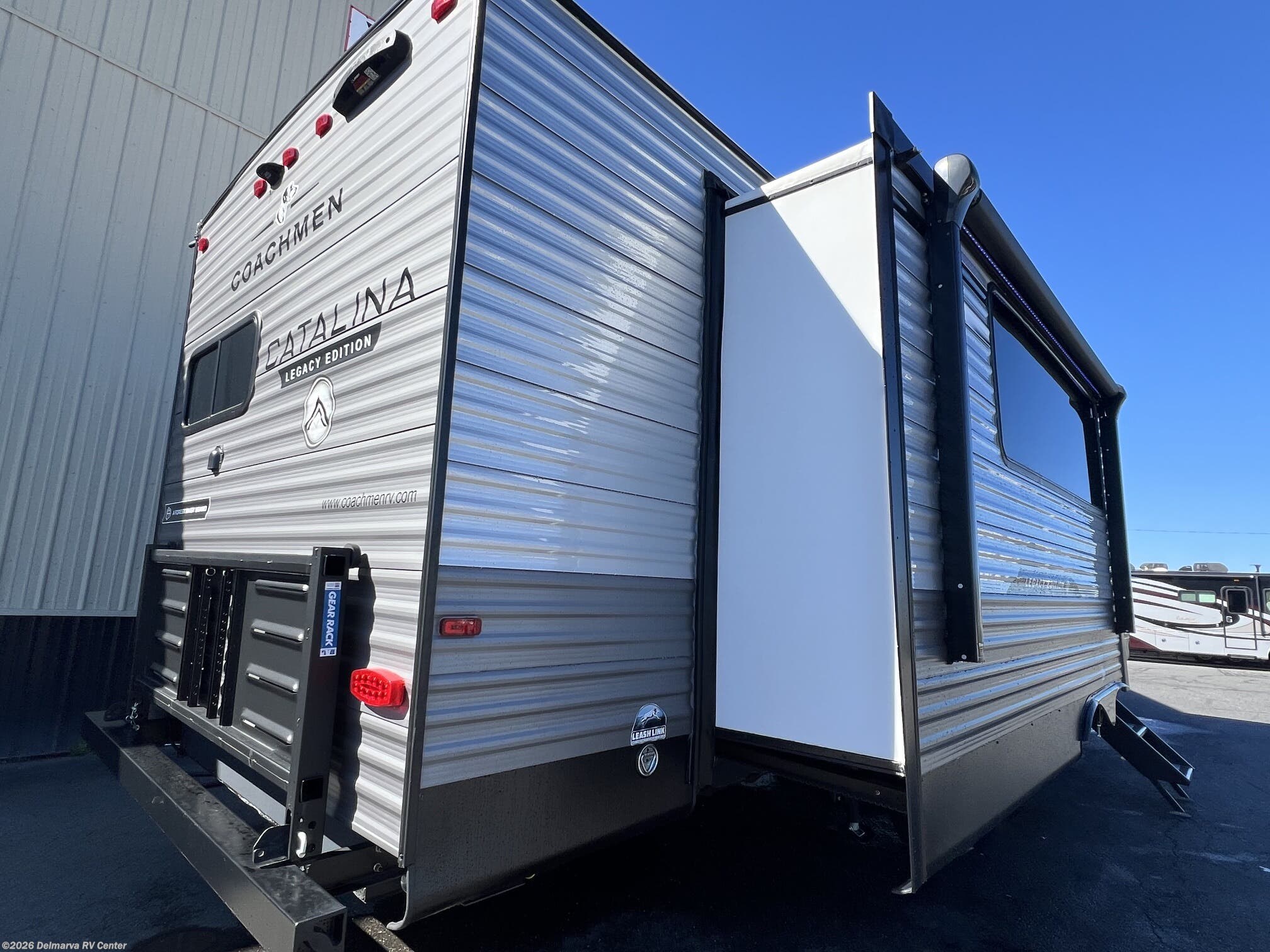 2025 Catalina Legacy Edition 323MAZE by Coachmen from Delmarva RV Center in Milford, Delaware