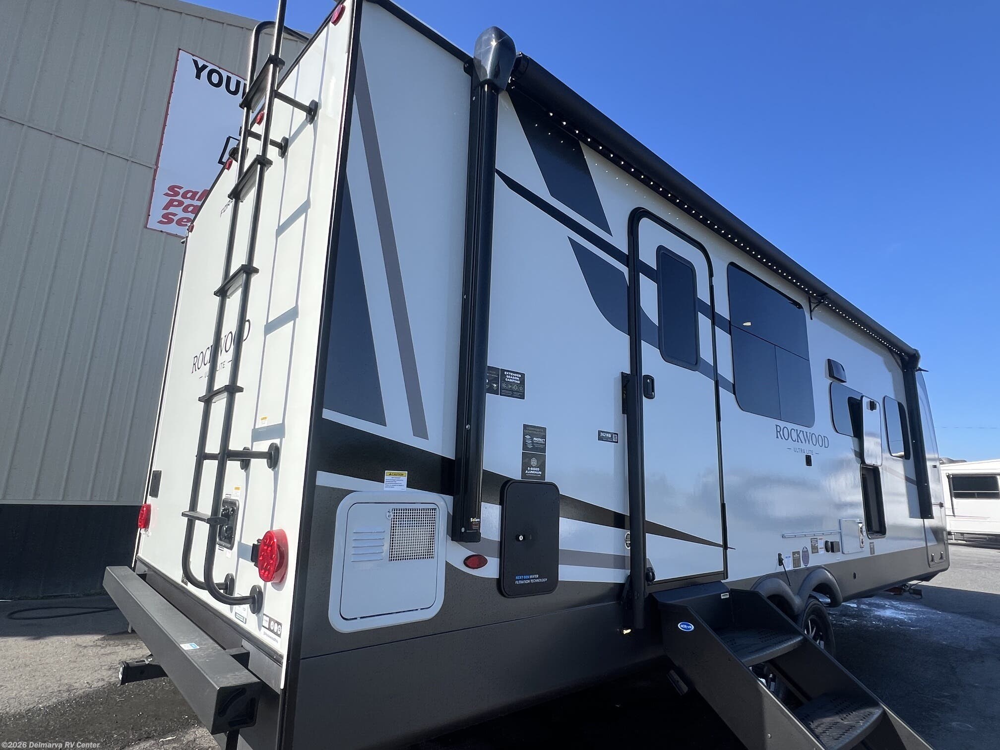 2027 Forest River Rockwood Ultra Lite 2621RB - New Travel Trailer For Sale by Delmarva RV Center in Milford, Delaware