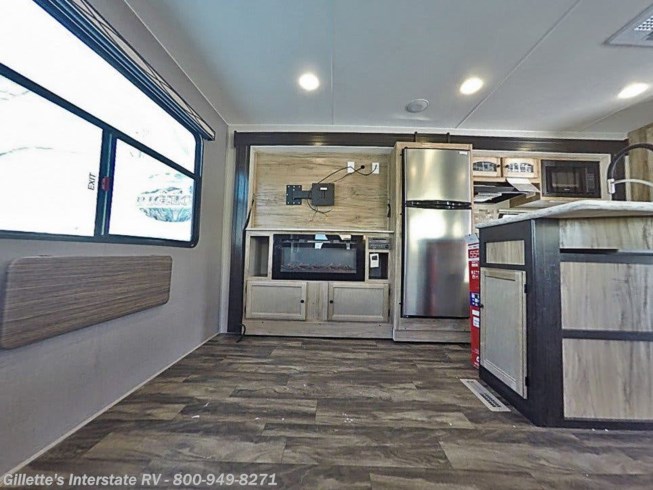 2018 Coachmen Freedom Express Liberty Edition 323BHDS RV for Sale in