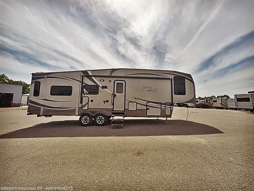 2012 Forest River Wildcat STERLING 32RL RV for Sale in East Lansing, MI