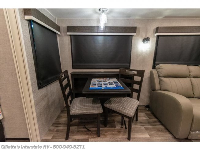 2022 North Point 377RLBH by Jayco from Gillette