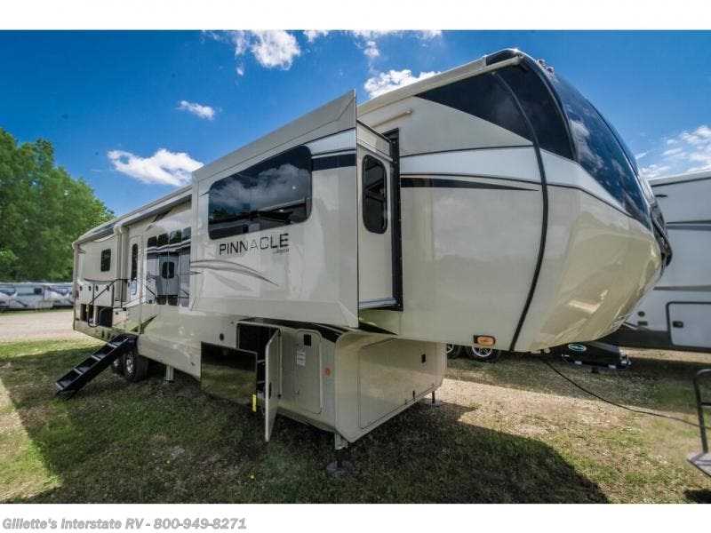 2022 Jayco Pinnacle 38FLGS RV for Sale in East Lansing, MI 48823