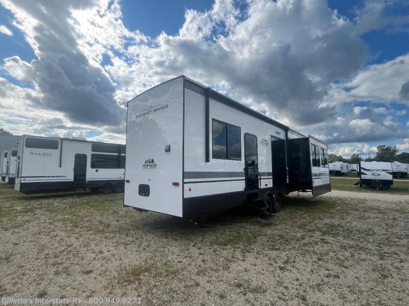 New 2026 Forest River Cedar Creek Cottage 40CCK available in Haslett, Michigan