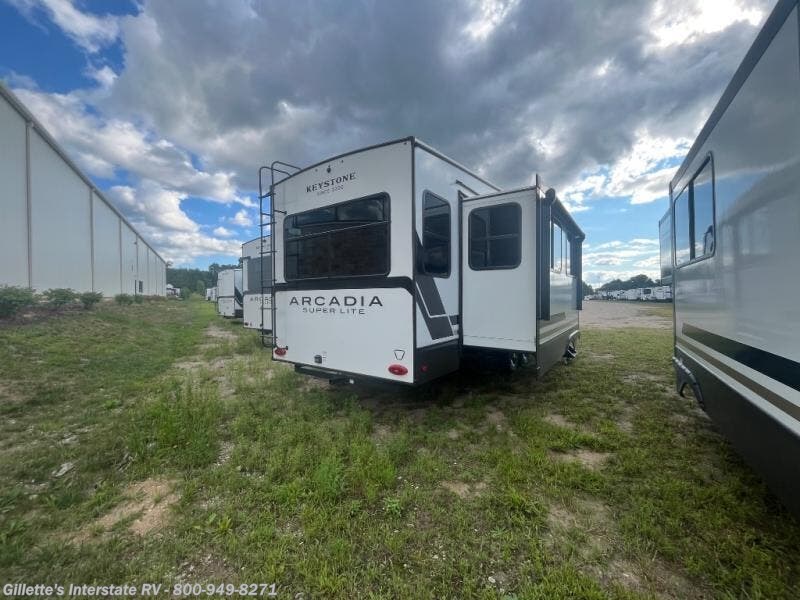 2026 Arcadia Super Lite 292SLRL by Keystone from Gillette's Interstate RV in Haslett, Michigan