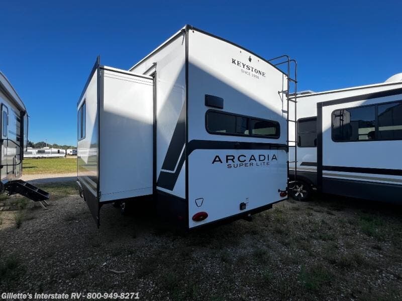 2026 Keystone Arcadia Super Lite 242SLMD - New Fifth Wheel For Sale by Gillette's Interstate RV in Haslett, Michigan