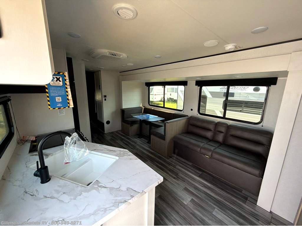 2026 Jay Flight SLX 321BDS by Jayco from Gillette's Interstate RV in Haslett, Michigan