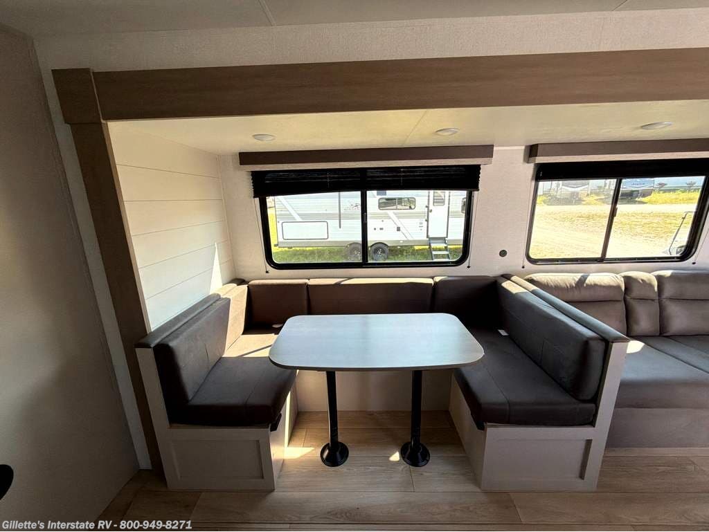 New 2027 Jayco Jay Flight SLX 321BDS available in Haslett, Michigan