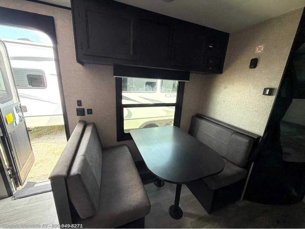 Used 2023 Jayco Jay Flight 264BH available in Haslett, Michigan