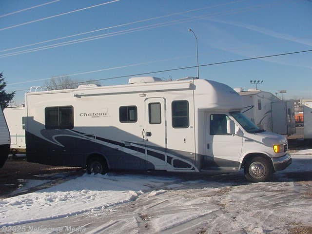 2006 Four Winds International Chateau Citation 28BD Rear 2006 Four Winds International Chateau Citation 28BD Rear