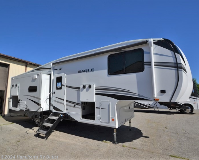 New 2023 Jayco Eagle HT 27RS available in Saginaw, Michigan