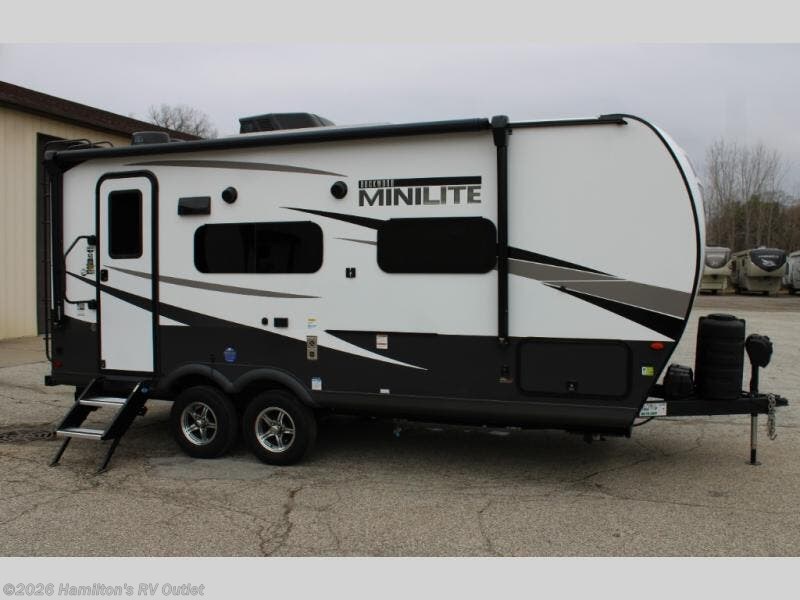 2025 Rockwood Mini Lite 2109S by Forest River from Hamilton's RV Outlet in Saginaw, Michigan