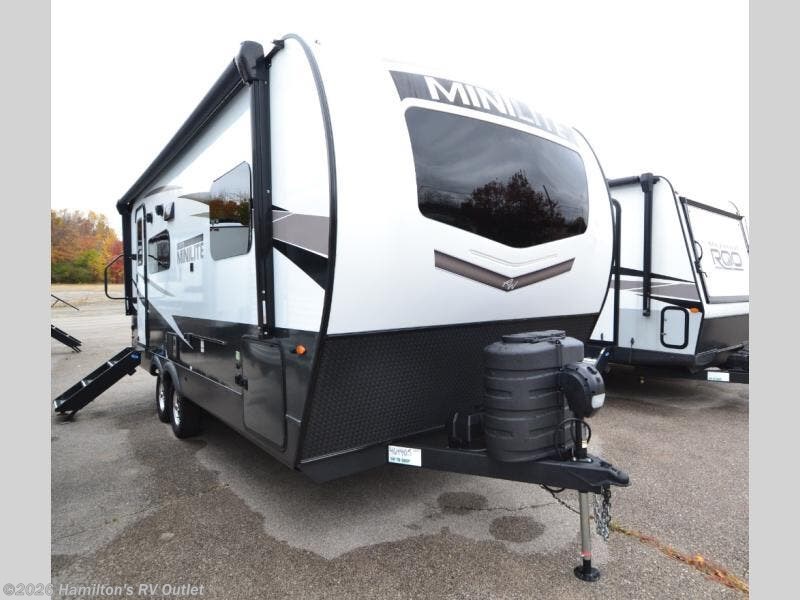 2025 Rockwood Mini Lite 2205S by Forest River from Hamilton's RV Outlet in Saginaw, Michigan