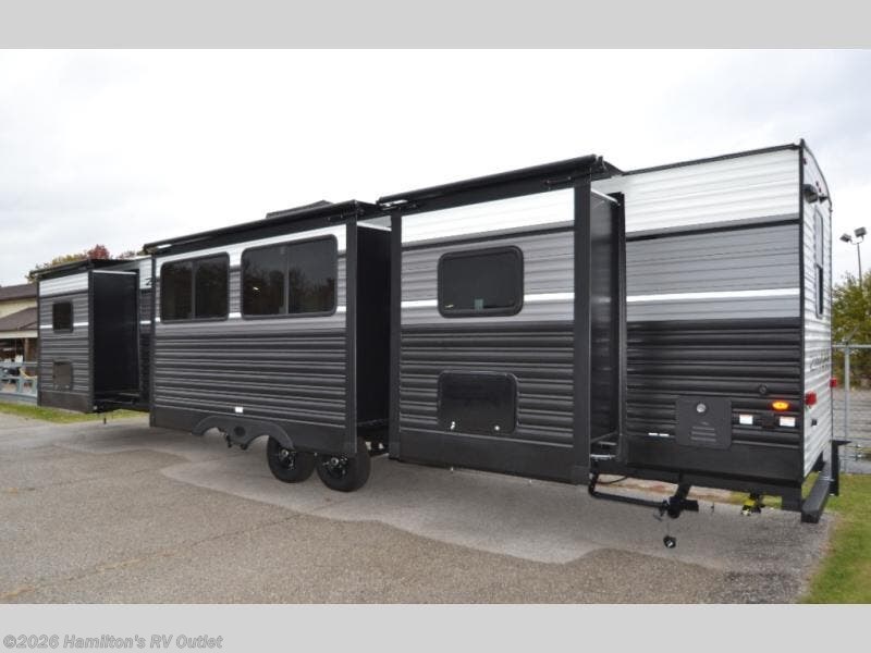 New 2026 CrossRoads Zinger 390DB available in Saginaw, Michigan