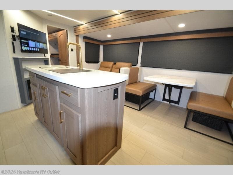 New 2026 CrossRoads Sunset Trail SS331BH available in Saginaw, Michigan