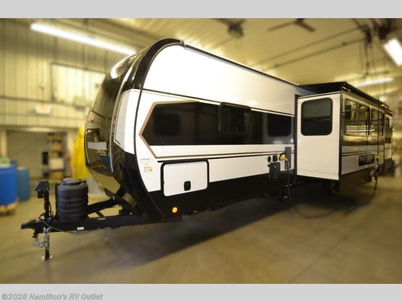 New 2026 CrossRoads Sunset Trail SS331BH available in Saginaw, Michigan
