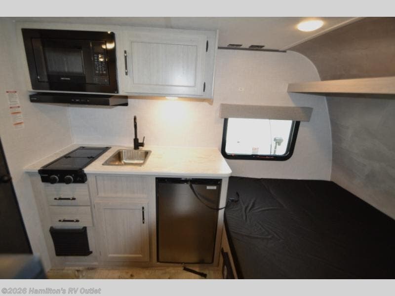 New 2026 CrossRoads Sunset Trail 13BHS available in Saginaw, Michigan