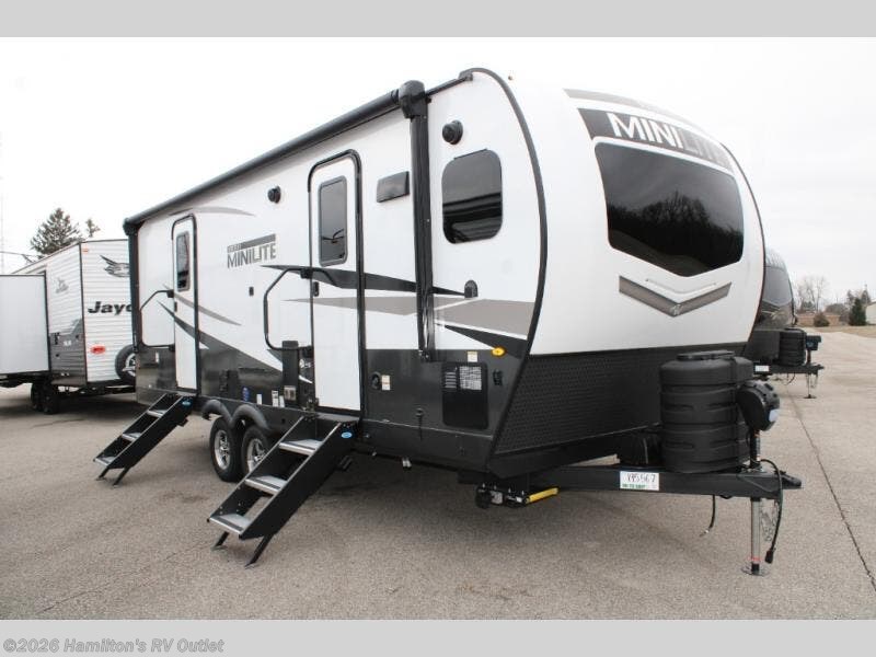 2025 Rockwood Mini Lite 2516S by Forest River from Hamilton's RV Outlet in Saginaw, Michigan