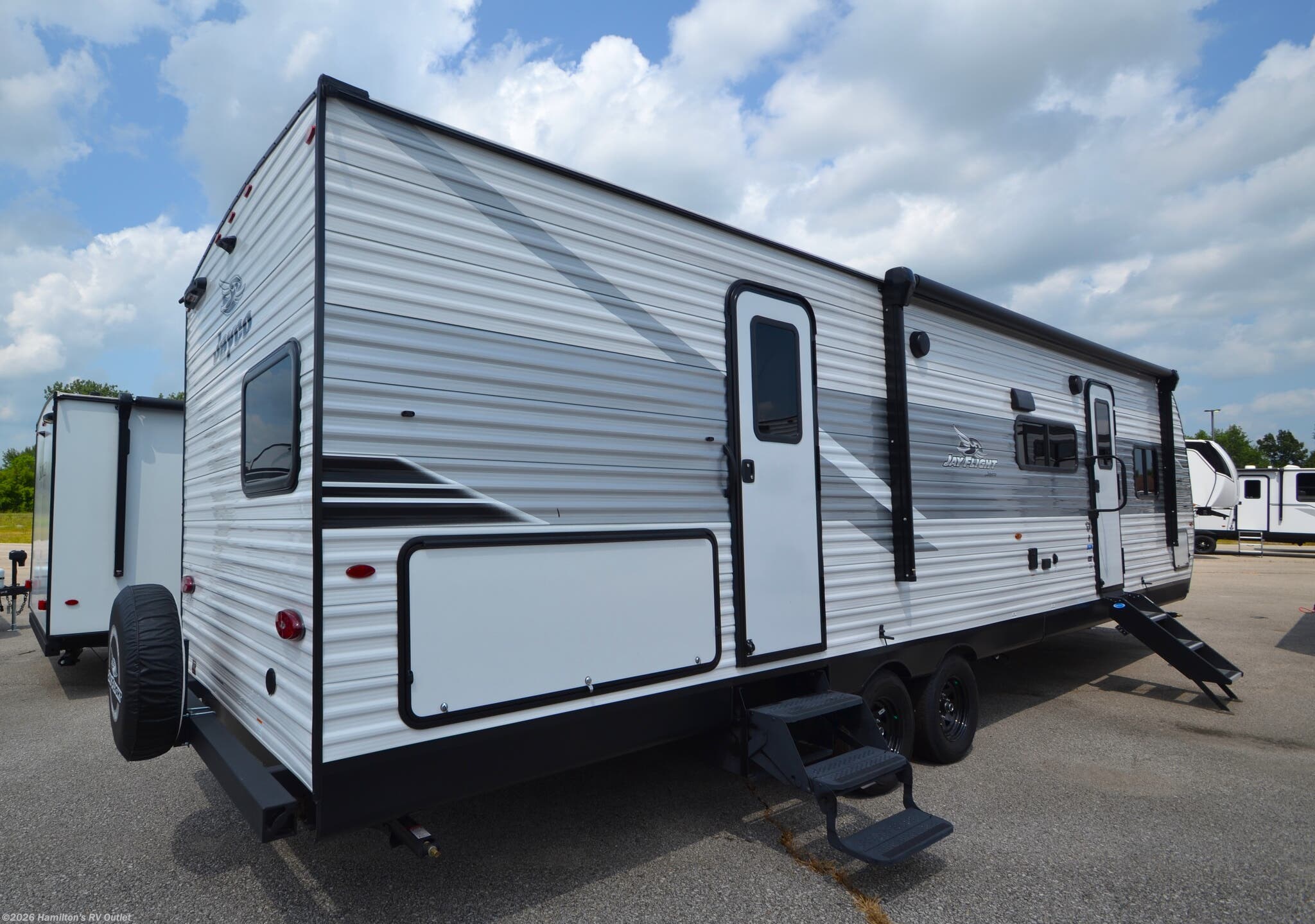 2026 Jay Flight SLX 321BDS by Jayco from Hamilton's RV Outlet in Saginaw, Michigan