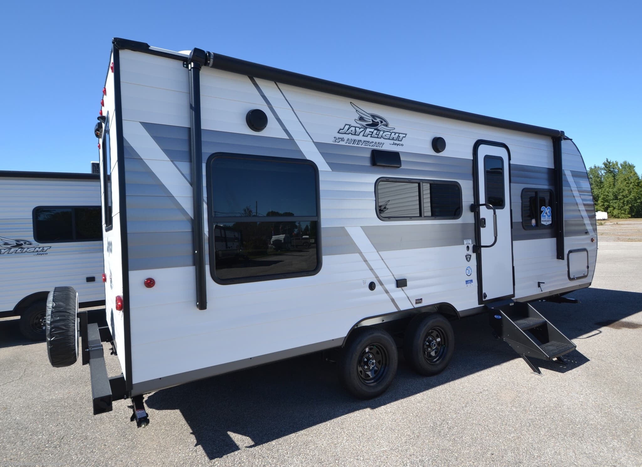 2027 Jayco Jay Flight SLX 262RLS - New Travel Trailer For Sale by Hamilton's RV Outlet in Saginaw, Michigan
