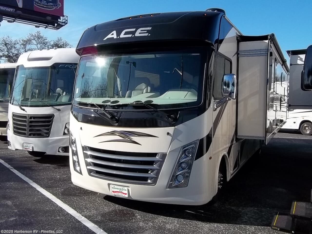 2022 Thor Motor Coach A.C.E. 32.3 - Used Class A For Sale by Harberson RV - Pinellas, LLC in Clearwater, Florida