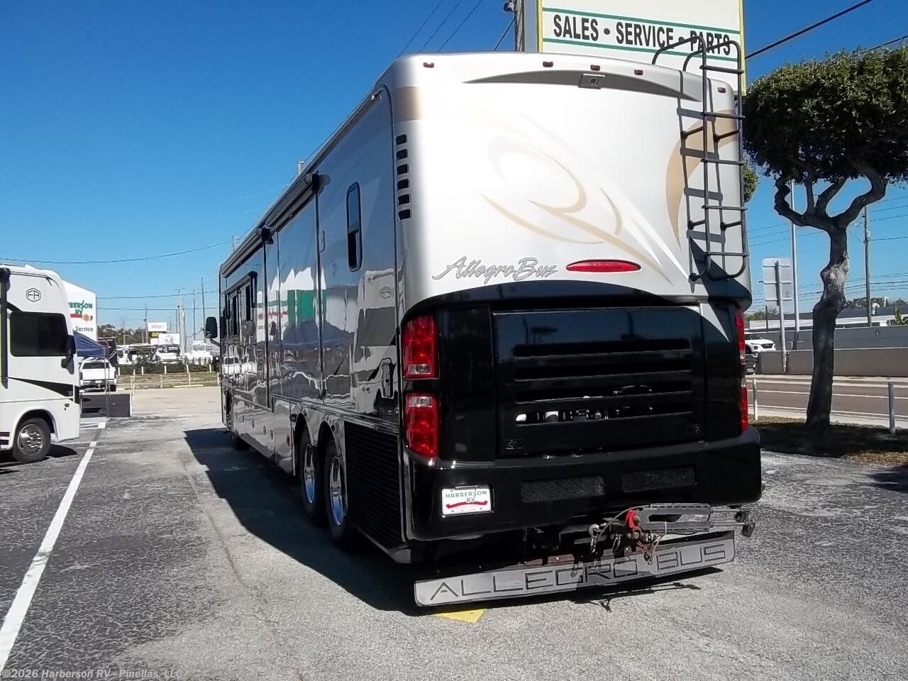 Used 2011 Tiffin Allegro Bus 43 QGP available in Clearwater, Florida
