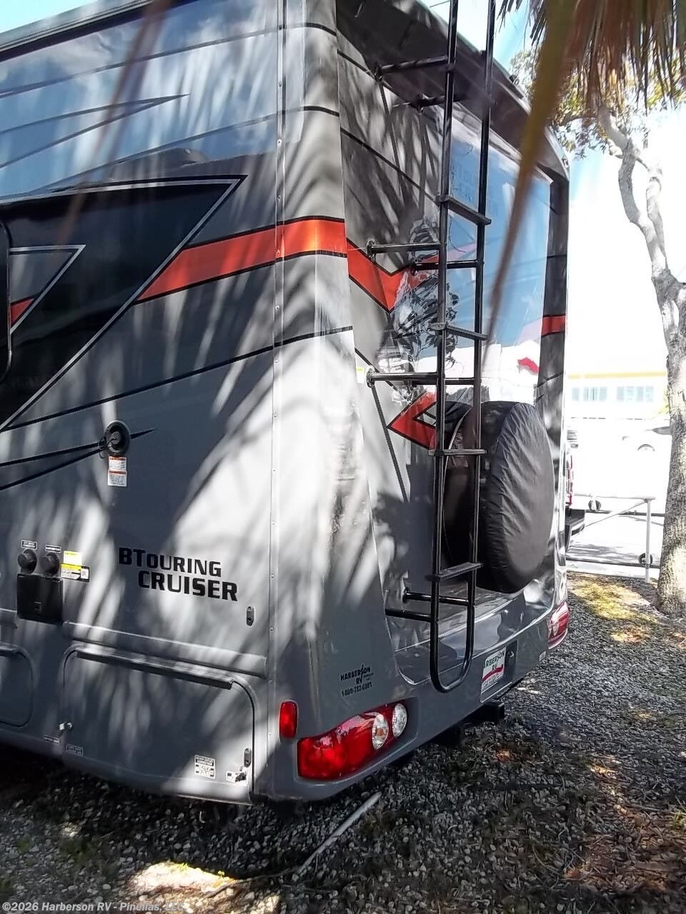 2025 BT Cruiser 5255 by Gulf Stream from Harberson RV - Pinellas, LLC in Clearwater, Florida