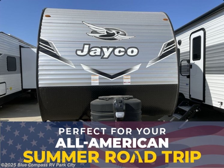 New 2025 Jayco Jay Flight SLX 260BHW available in Park City, Kansas
