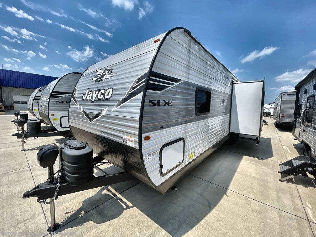 New 2025 Jayco Jay Flight SLX 330TBS available in Park City, Kansas