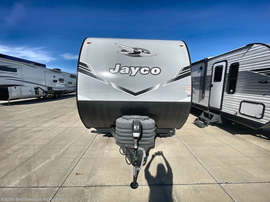 2025 Jay Flight SLX 380DQS by Jayco from Blue Compass RV Park City in Park City, Kansas