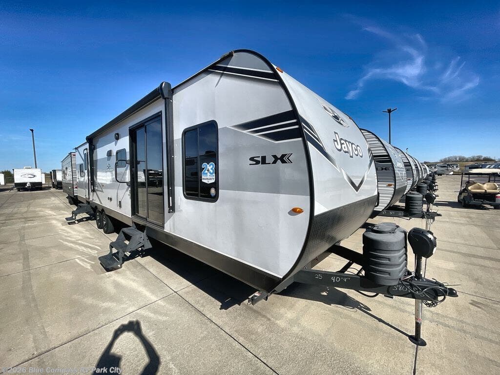 New 2025 Jayco Jay Flight SLX 380DQS available in Park City, Kansas