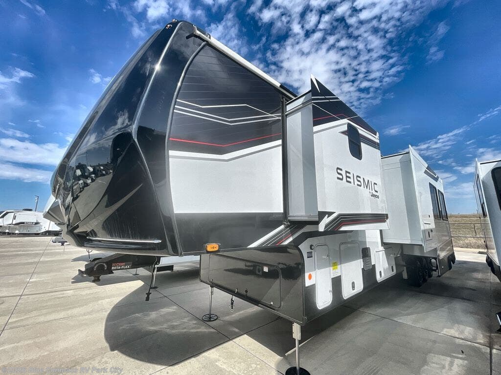 New 2026 Jayco Seismic 413 available in Park City, Kansas