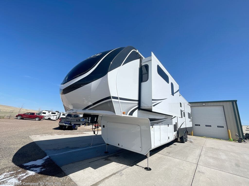 New 2025 Grand Design Solitude 388MBS available in Park City, Kansas