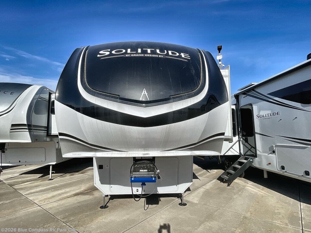 2025 Solitude 388MBS by Grand Design from Blue Compass RV Park City in Park City, Kansas