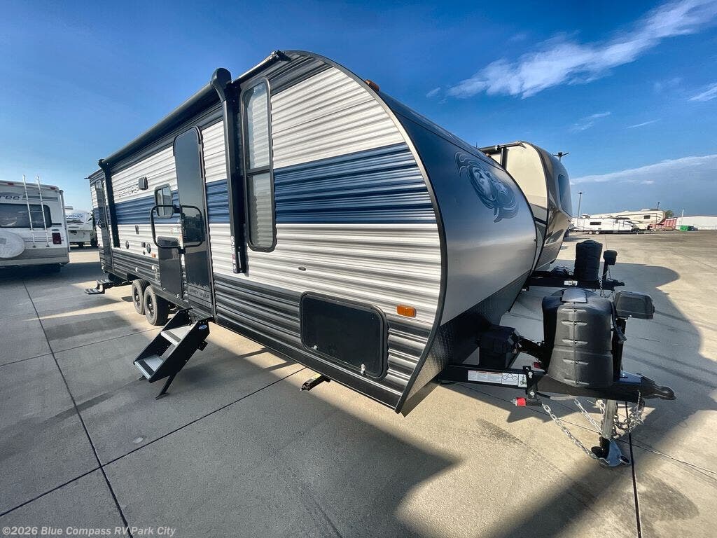 Used 2022 Forest River Cherokee Grey Wolf 26DBH available in Park City, Kansas