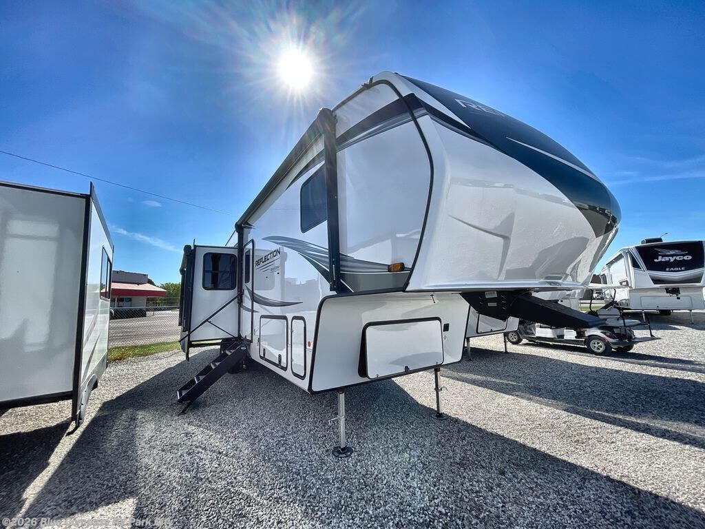 New 2025 Grand Design Reflection 311BHS available in Park City, Kansas