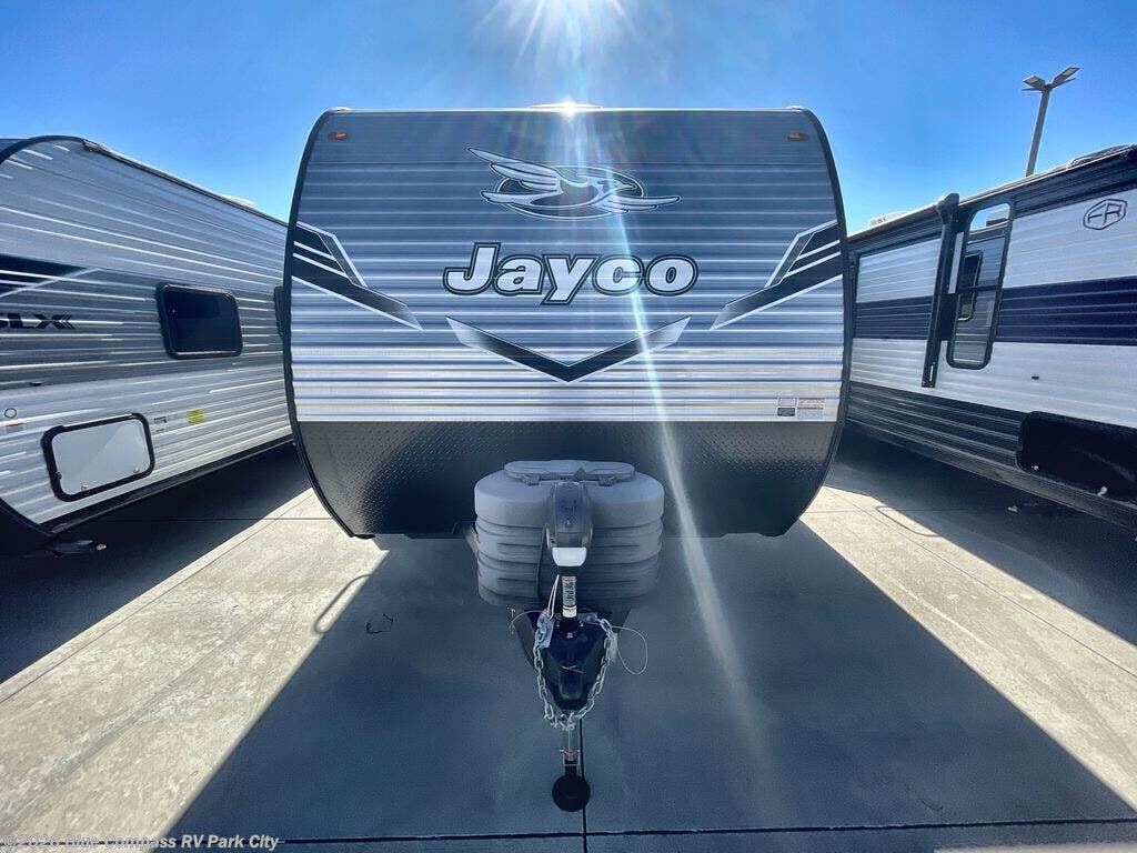 2025 Jay Flight SLX 284BHS by Jayco from Blue Compass RV Park City in Park City, Kansas