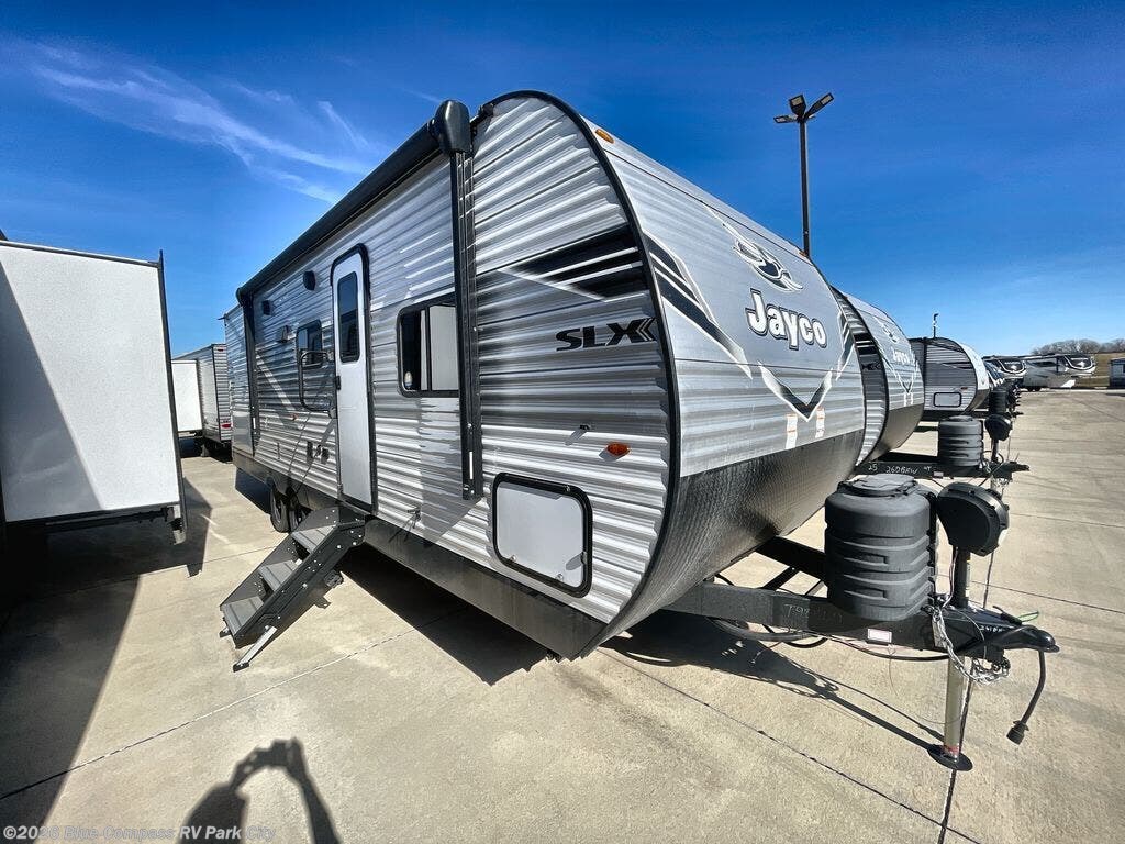 New 2025 Jayco Jay Flight SLX 261BHSW available in Park City, Kansas
