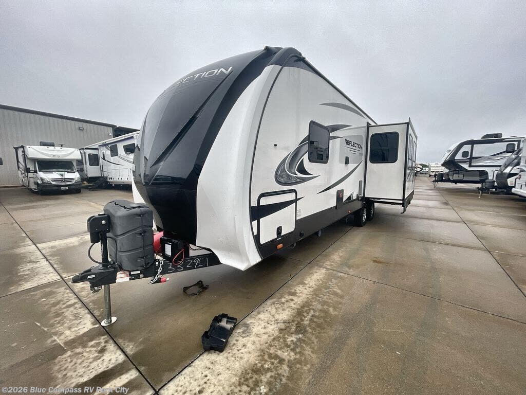 Used 2021 Grand Design Reflection 297RSTS available in Park City, Kansas